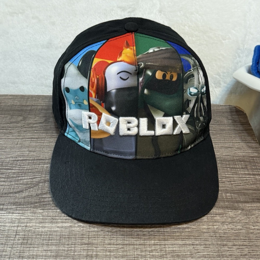 ROBLOX Game Baseball Cap Adjustable Hat Snapback Size Youth Black Multicolor